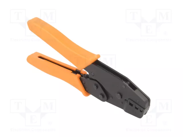 BETA Crimpadora para terminales de cable y puntas de casquillos aislados BETA Crimpadora para terminales de cable y puntas de casquillos aislados