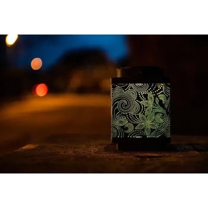 Garden Id Linterna solar Attract Verde 16 x 16 x 23 cm 70703233 Autonomía 6-8h Móvil Botón ON/OFF Garden Id Linterna solar Attract Verde 16 x 16 x 23 cm 70703233 Autonomía 6-8h Móvil Botón ON/OFF