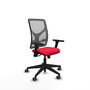 Silla de oficina Motilla con mecanismo Sincro tapizada con Tela color Rojo y malla color Gris. Equipada con lumbar 1D, Brazos 3D y Ruedas 65 mm parqué