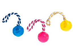 Karlie Pelota con Cuerda TPR 7cm 3un