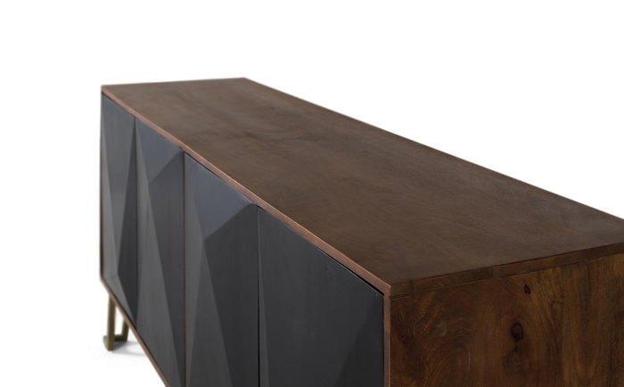 GINER Y COLOMER Aparador 180 cm en Madera de Mango, 4 Puertas, Color Avellana y Negro Mate con Base Metálica Dorada, Diseño Contemporáneo