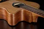 LAG Guitarra Clásica HyVibe H2 10 A/E Cutaway con Cuerdas de Nylon