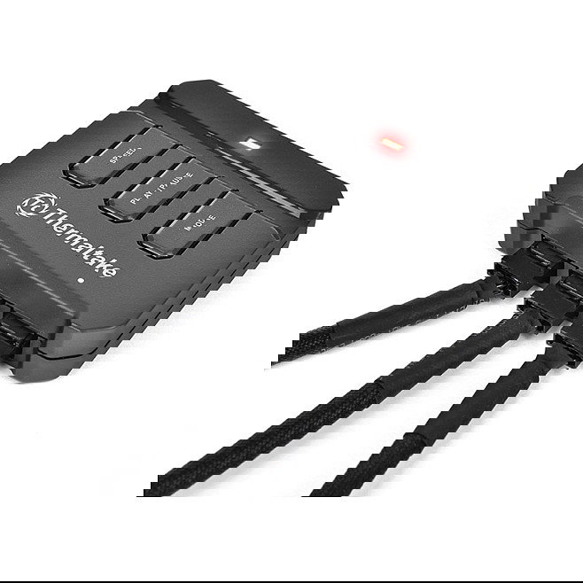 Thermaltake CL-F042-PL12SW-B Ventilador Riing 12 LED RGB (Pack 3) 120mm