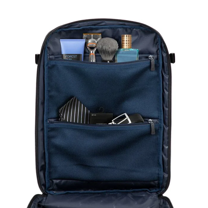 Rivacase 8461 Mochila para Portátil 17.3 pulgadas (43.9 cm), Negro - Poliéster, Compartimento para Tableta, Resistente Rivacase 8461 Mochila para Portátil 17.3 pulgadas (43.9 cm), Negro - Poliéster, Compartimento para Tableta, Resistente