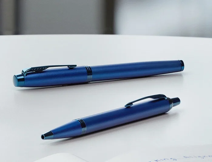 Parker IM Monochrome Azul en Estuche de Regalo Parker IM Monochrome Azul en Estuche de Regalo