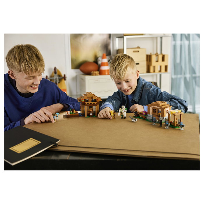 LEGO Minecraft 21596 Ataque del Evocador a la Aldea