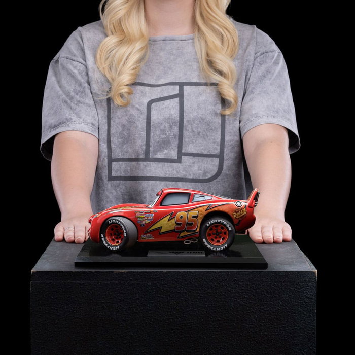 Iron Studios Estatua 1/10 Art Scale Lightning Mcqueen Cars