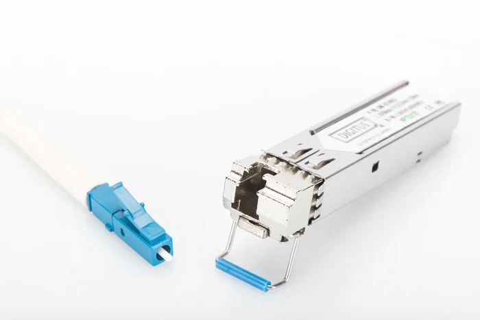 Digitus DN-81003 Módulo Transceptor SFP Gigabit Ethernet 1.25 Gbps, 1310 nm LC Simplex, Monomodo hasta 20 km, Compatible MSA
