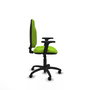 Silla de oficina Algarra con mecanismo Contacto permanente básico tapizada con Similpiel color Pistacho. Equipada con Base poliamida negra, Brazos 2D y Ruedas de parqué