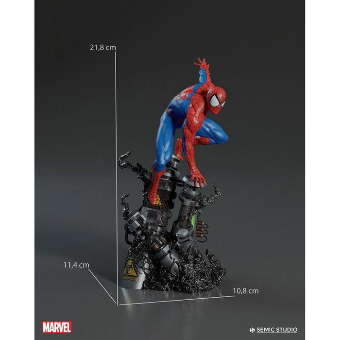 Semic Estatua Amazing Art Amazing Spider-Man 1/10