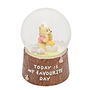 WIDDOP & CO Bola Nieve Winnie the Pooh Disney, Juguete de Invierno con Copos de Nieve Brillantes