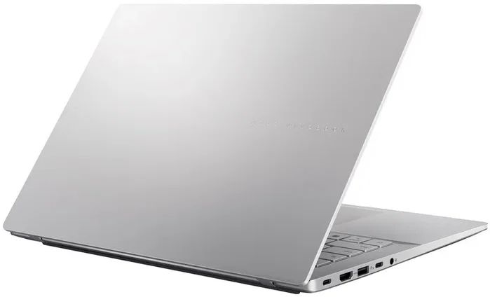 Asus Vivobook S14 S3407VA-LY009W con Intel Core i7-13620H, 16GB RAM, 1TB SSD, 14 pulg, Srebrny