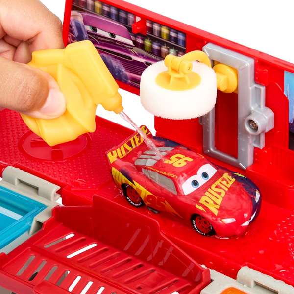 Mattel Camion Mack Cars Color Changers HPD82 Juguete de Rayo McQueen con Cambio de Color