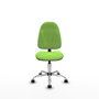 Silla de oficina Algarra con mecanismo Contacto permanente básico tapizada con Tela color Pistacho. Equipada con Base cromada, Sin brazos y Ruedas de nailon 50 mm