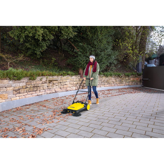 Kärcher S 4 Twin 2in1 Sweeper Kärcher S 4 Twin 2in1 Sweeper