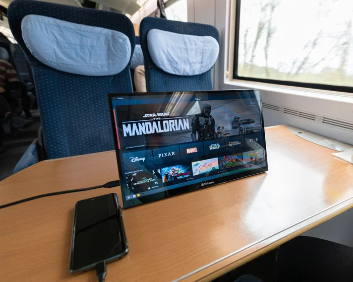Verbatim PMT-17 Monitor Táctil Portátil 17.3 Pulgadas Full HD IPS
