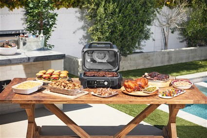 Ninja OG901EU Barbacoa Eléctrica de Exterior con Ahumador y Freidora de Aire ProConnect XL