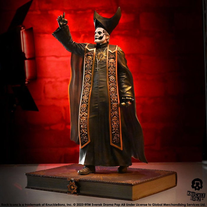 Knucklebonz Estatua Rock Iconz Papa Emeritus IV (Black Robes) 1/9