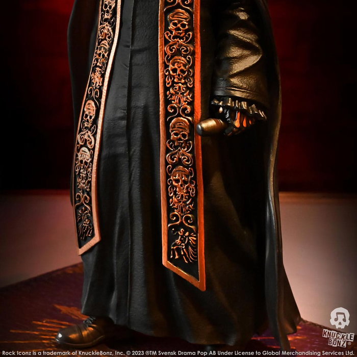 Knucklebonz Estatua Rock Iconz Papa Emeritus IV (Black Robes) 1/9