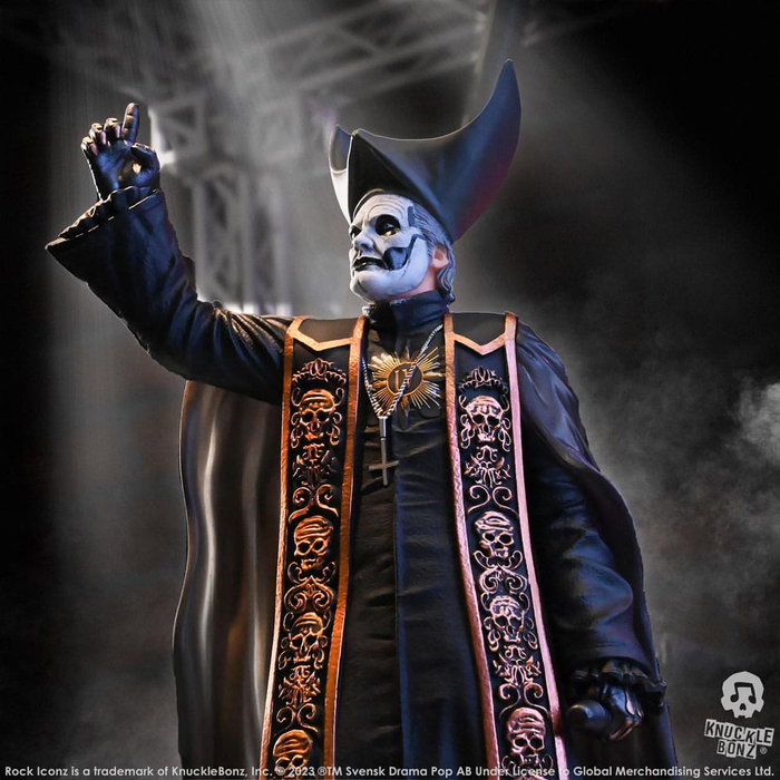 Knucklebonz Estatua Rock Iconz Papa Emeritus IV (Black Robes) 1/9