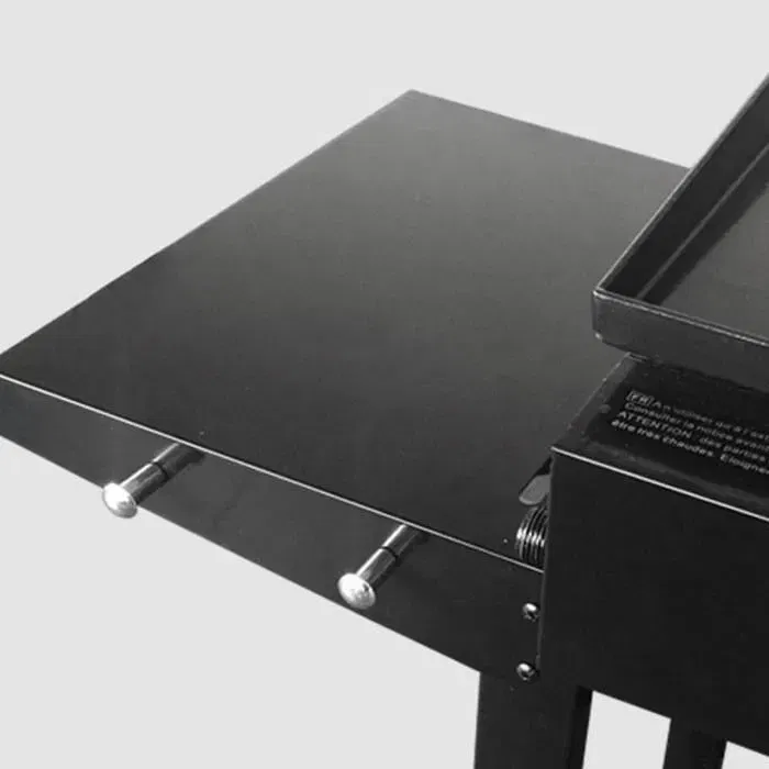 Garden Max Plancha Mérida - Plancha de Jardín con 4 Luces y Carro, Acero Esmaltado Negro, 75x35 cm