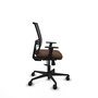 Silla de oficina Yunquera con mecanismo Sincro tapizada con Tela color Marrón oscuro y malla color Negro. Equipada con lumbar 1D, Brazos 1D y Ruedas 65mm nailon