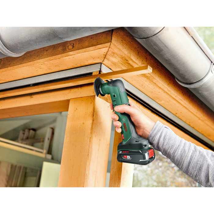 Bosch UniversalMulti 18V-32 Bosch UniversalMulti 18V-32