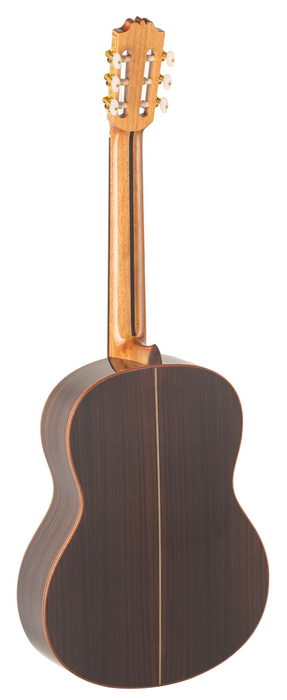 Admira Guitarra Clásica A10 Electrificada con Fishman Serie Artesanía