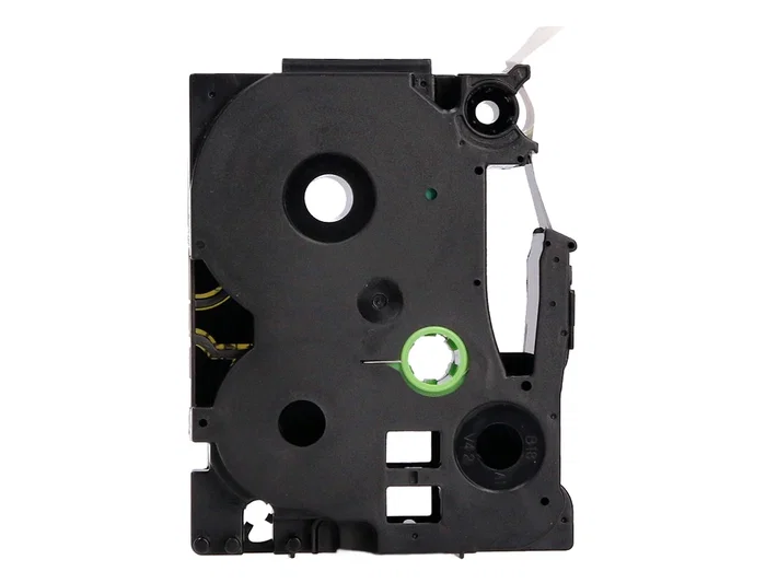 Q-connect Cinta TZE-641 Amarillo-Negro 18mm x 8m para Rotuladoras Brother, Compatible, Etiquetas para Oficina Taller Tienda y Exteriores