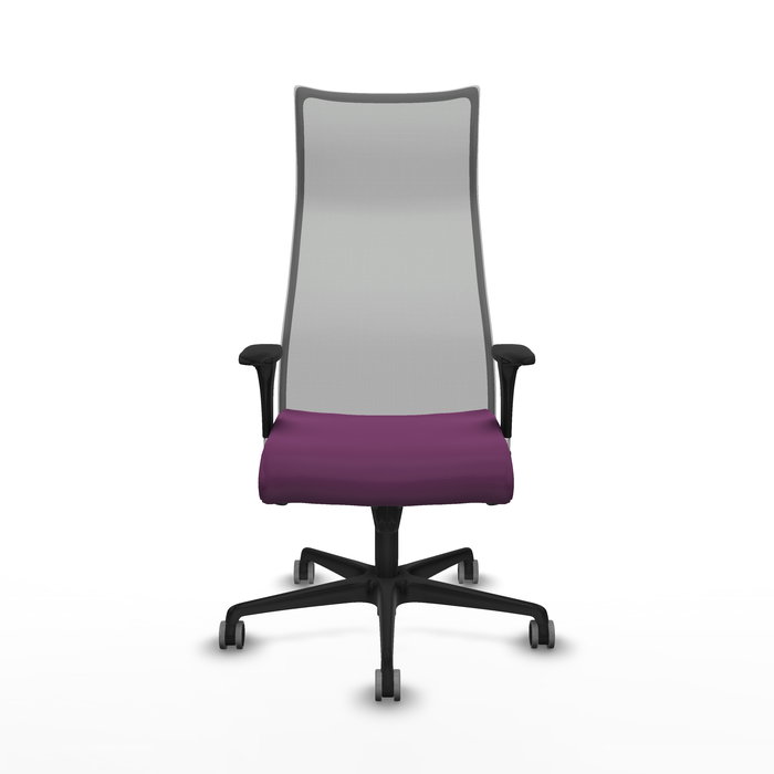 Sillón Albacete con mecanismo Sincro tapizada con Similpiel color Morado y malla color Gris. Equipado con Base nailon negra, Brazos 1D y Ruedas 65 mm parqué