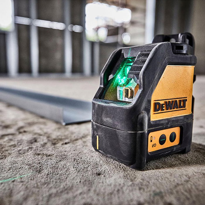 DeWALT DW088CG Nivel Láser Autonivelante de Líneas en Cruz Verde DeWALT DW088CG Nivel Láser Autonivelante de Líneas en Cruz Verde
