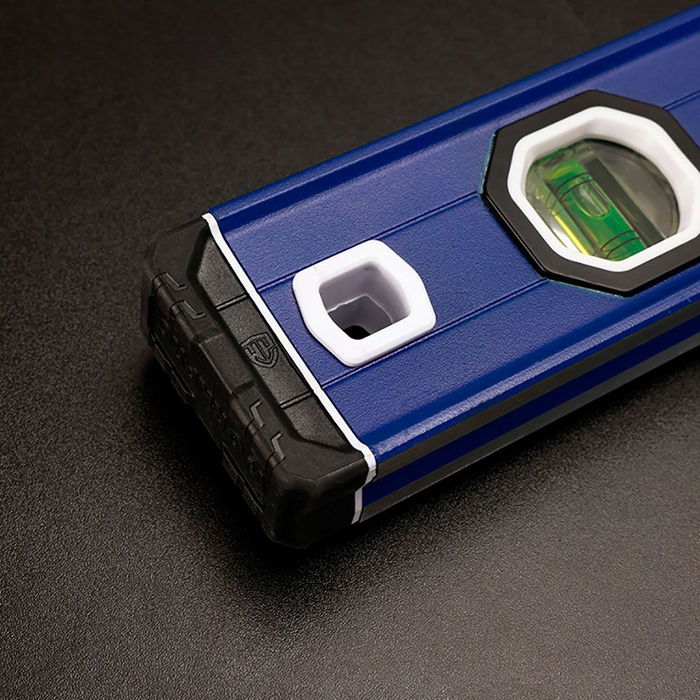 Workpro Nivel de Burbuja Magnético Profesional de Aluminio 60 cm Precisión 0.5 mm/m Base Magnética 3 Viales Azul Workpro Nivel de Burbuja Magnético Profesional de Aluminio 60 cm Precisión 0.5 mm/m Base Magnética 3 Viales Azul