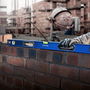 Workpro Nivel de Burbuja Magnético Profesional de Aluminio 60 cm Precisión 0.5 mm/m Base Magnética 3 Viales Azul