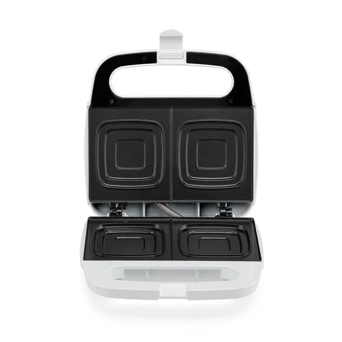 Orbegozo SW 4915 Sandwichera para 4 Sándwiches, 800W, Placas Antiadherentes, Fácil de Limpiar, Asa Fría, Base Antideslizante, Almacenamiento Vertical, Color Blanco