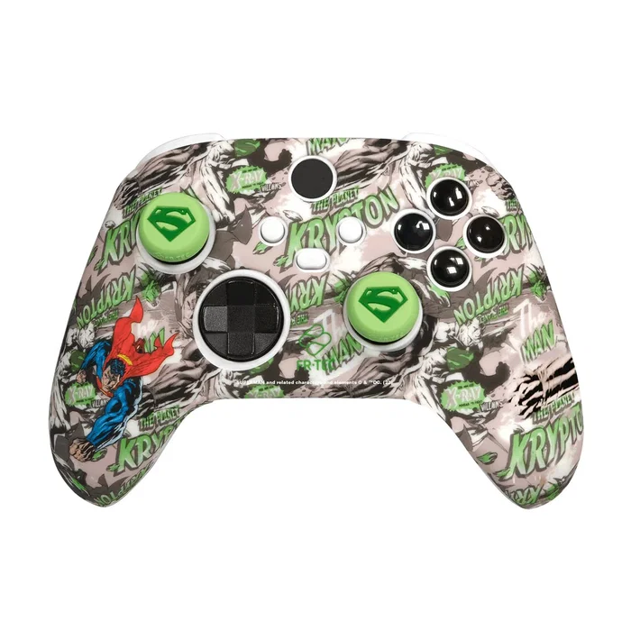 BLADE Gaming Funda de Silicona y Grips con Diseño Superman para Mando de Xbox Series X/S - SUPXBCK - Protección y Mejor Agarre BLADE Gaming Funda de Silicona y Grips con Diseño Superman para Mando de Xbox Series X/S - SUPXBCK - Protección y Mejor Agarre