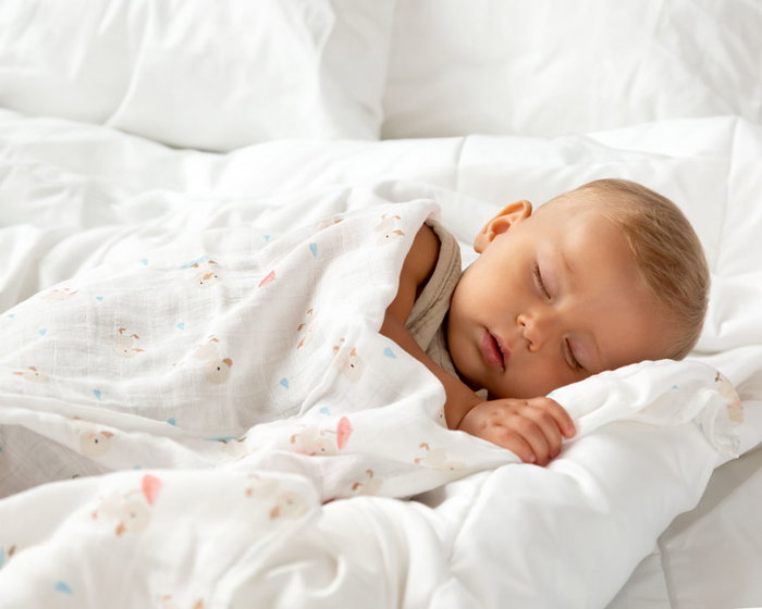 KioKids Muselina Patitos 120x120 cm, Suave Bambú y Algodón, Termorreguladora, Antibacteriana, Certificado Oeko-Tex, +0 Meses