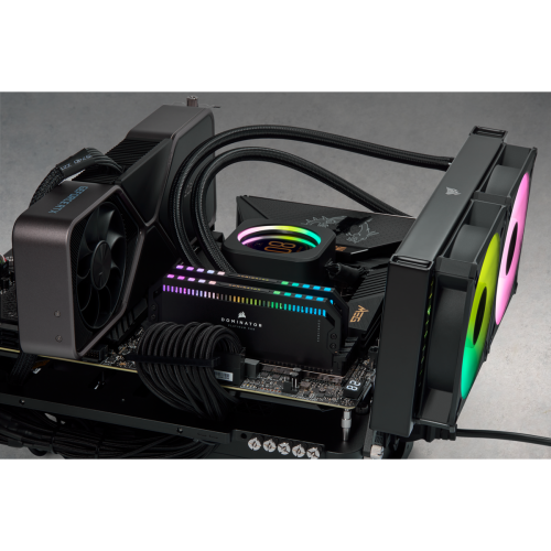 Corsair Dominator CMT64GX5M2B6600C32 64 GB (2x 32 GB) DDR5 6600 MHz