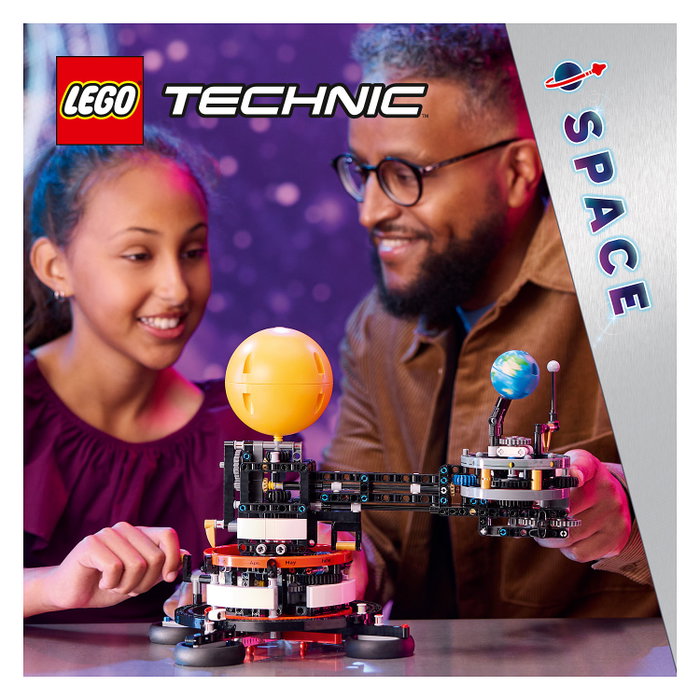 Lego Technic Planeta Tierra y Luna en Órbita 42179