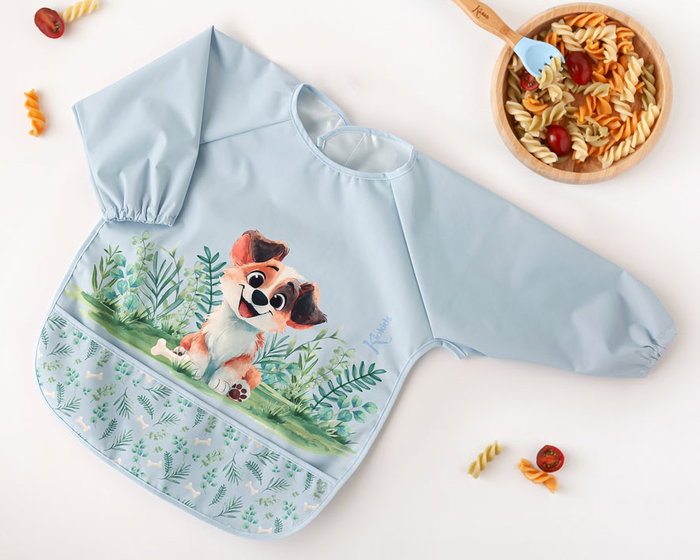 KioKids Babero Impermeable con Mangas y Bolsillo Recogemigas - Colección Lovely Friends - Azul - Bebé +4 Meses KioKids Babero Impermeable con Mangas y Bolsillo Recogemigas - Colección Lovely Friends - Azul - Bebé +4 Meses