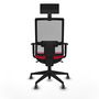 Silla de oficina Horna con mecanismo Sincro tapizada con Tela color Rojo y malla color Gris. Equipada con lumbar 1D, Brazos 1D, Cabecero Fijo y Ruedas 65 mm parqué