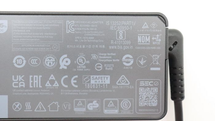 Lenovo Adaptador de Corriente de 65W USB-C Lenovo Adaptador de Corriente de 65W USB-C
