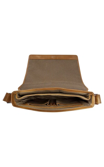 Dbramante1928 Marselisborg Funda Bandolera de Cuero para Portátil 14" (35.6 cm) - Marrón Dorado, 2ª Generación, Resistente a Rayones y Polvo