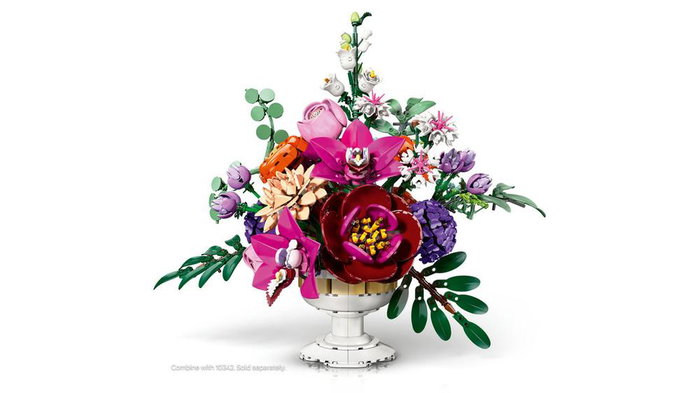 Lego Botanical Ramo de Flores Fantasía en Rosa 10342, 749 Piezas, Decoración Floral, Regalo para Amantes de la Naturaleza