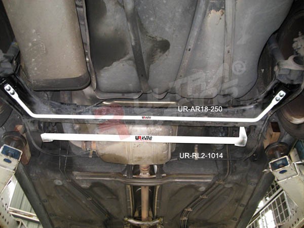 Ultra Racing Barra Estabilizadora Trasera 18 mm URAR18-250 para VW Golf 2/3 - Reduce Balanceo y Mejora Comportamiento Dinámico Ultra Racing Barra Estabilizadora Trasera 18 mm URAR18-250 para VW Golf 2/3 - Reduce Balanceo y Mejora Comportamiento Dinámico