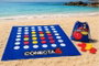 JugaToys Toalla Juego Conecta 4 con Fichas Impermeables y Mochila, 100x100cm