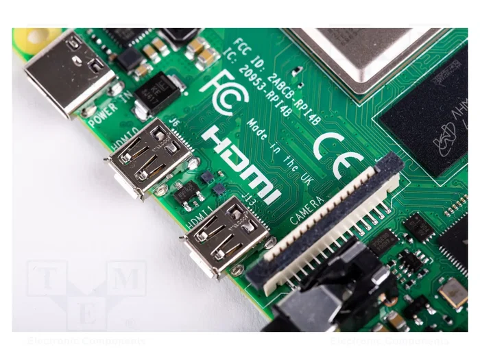 RASPBERRY PI Raspberry Pi 4 con 3GB RAM
