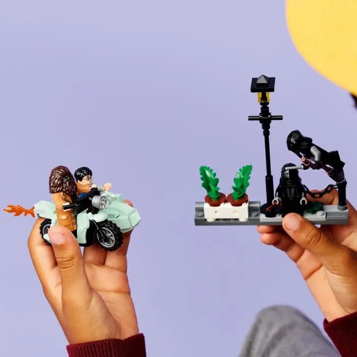 LEGO Harry Potter Hagrid y Harry: Huida de Privet Drive 76459