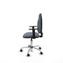 Silla de oficina Algarra con mecanismo Contacto permanente básico tapizada con Tela color Gris. Equipada con Base cromada, Brazos 1D y Ruedas de parqué