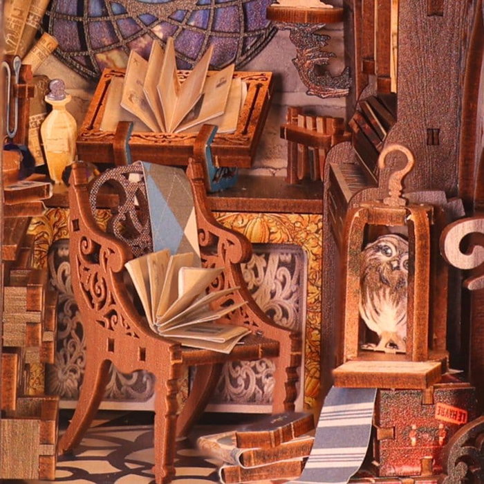 CuteBee Maqueta Book Nook Nebula Common Room