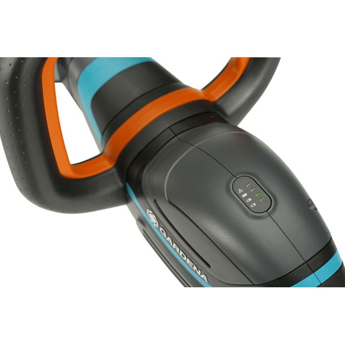 GARDENA ComfortCut 60/18V-P4A - Tijera de podar eléctrica para setos, con hoja doble de 60 cm, batería de 18V, 3.1 kg, negro/azul/naranja